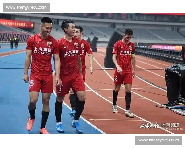 贵州人和能否在主场力克杭州绿城掀起积分榜风云的悬念对决 贵州人和能否在主场力克杭州绿城掀起积分榜风云的悬念对决